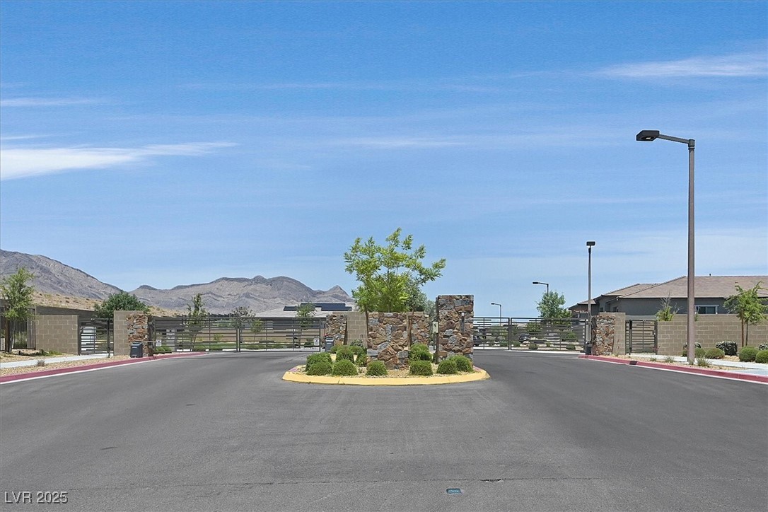 112 Springbough Lane