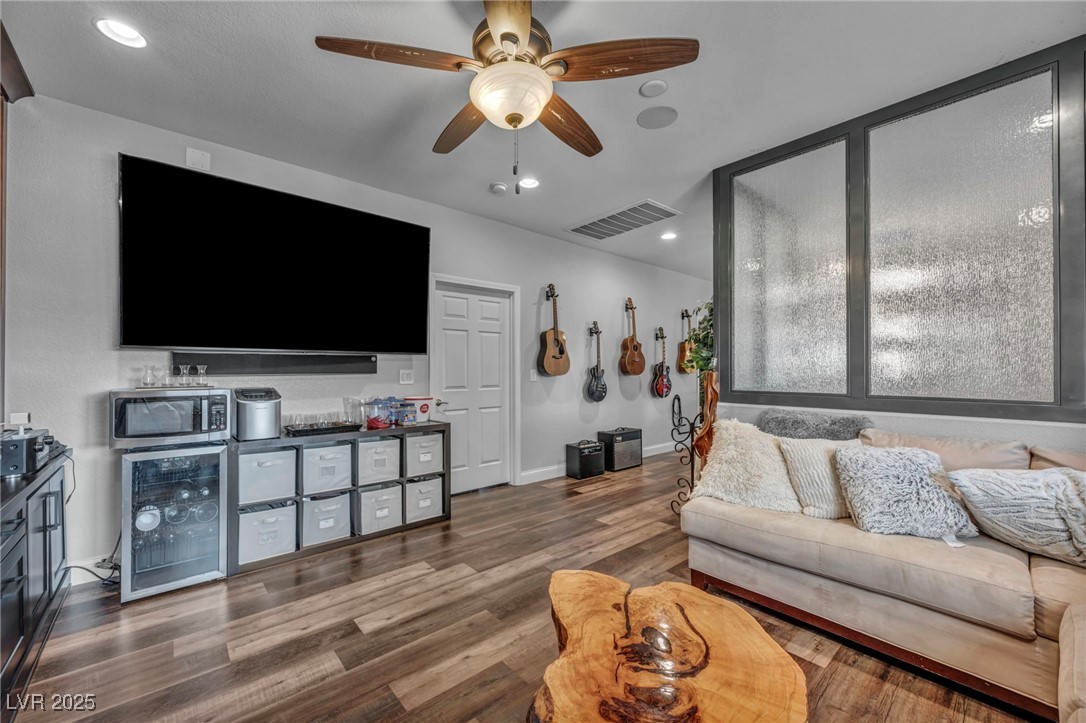 5805 Cabo San Lucas Avenue