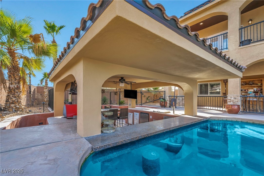 5805 Cabo San Lucas Avenue