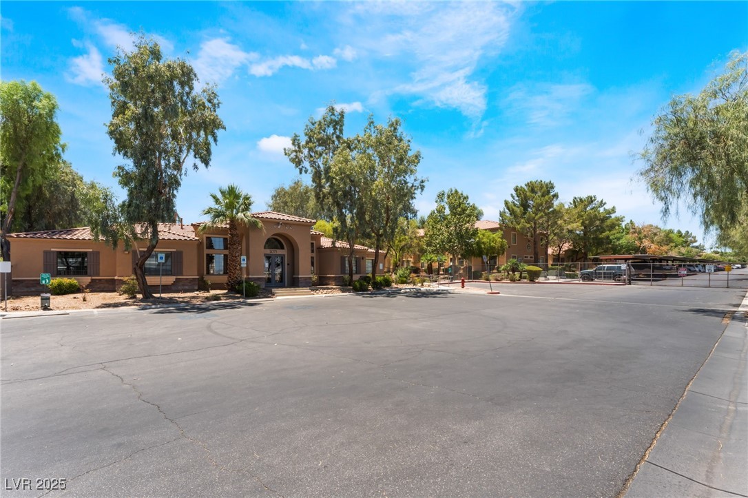 2141 Hussium Hills Street 108