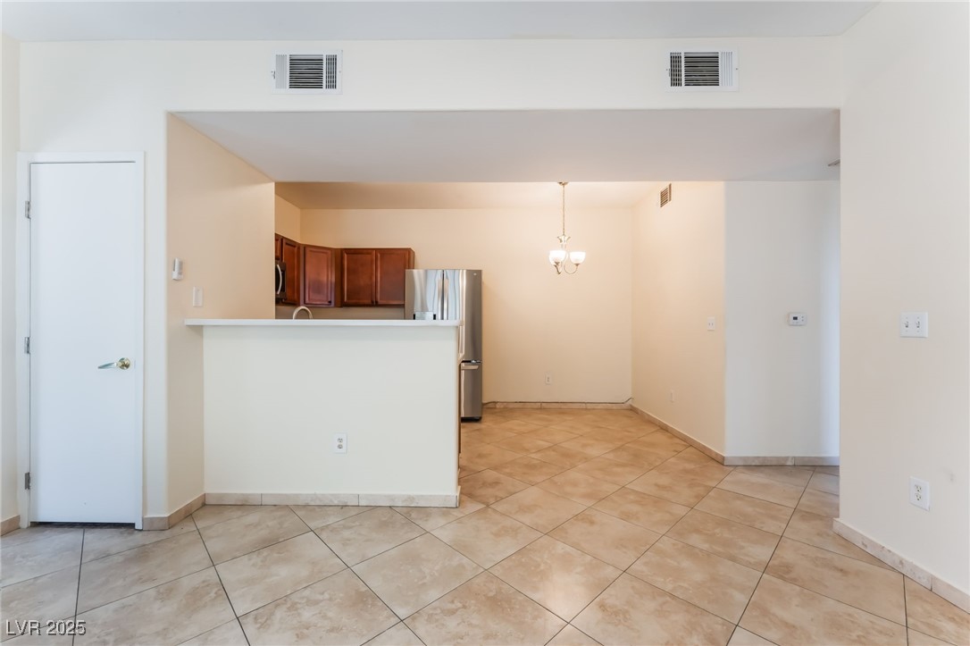 2141 Hussium Hills Street 108