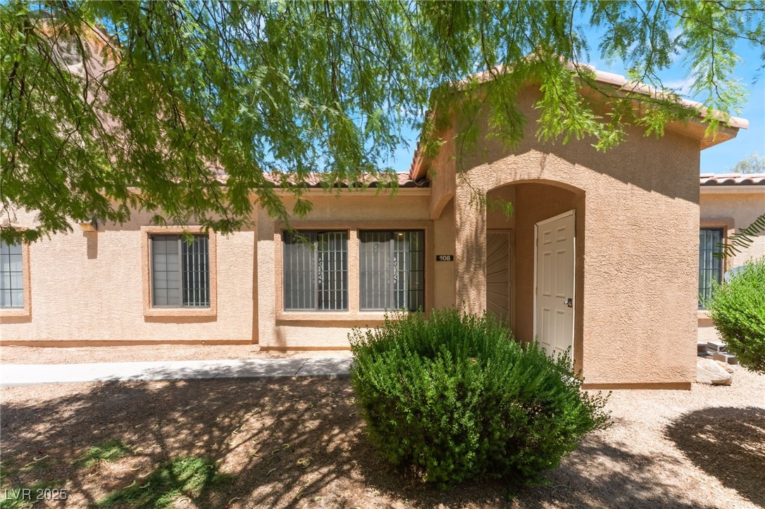 2141 Hussium Hills Street 108