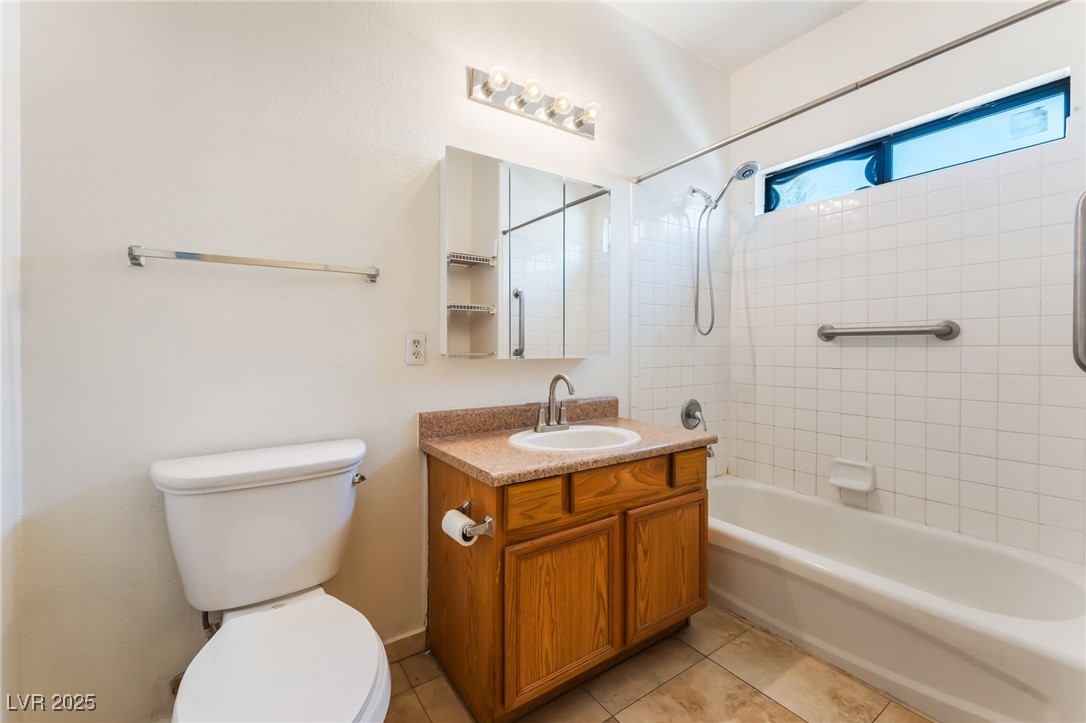 2141 Hussium Hills Street 108