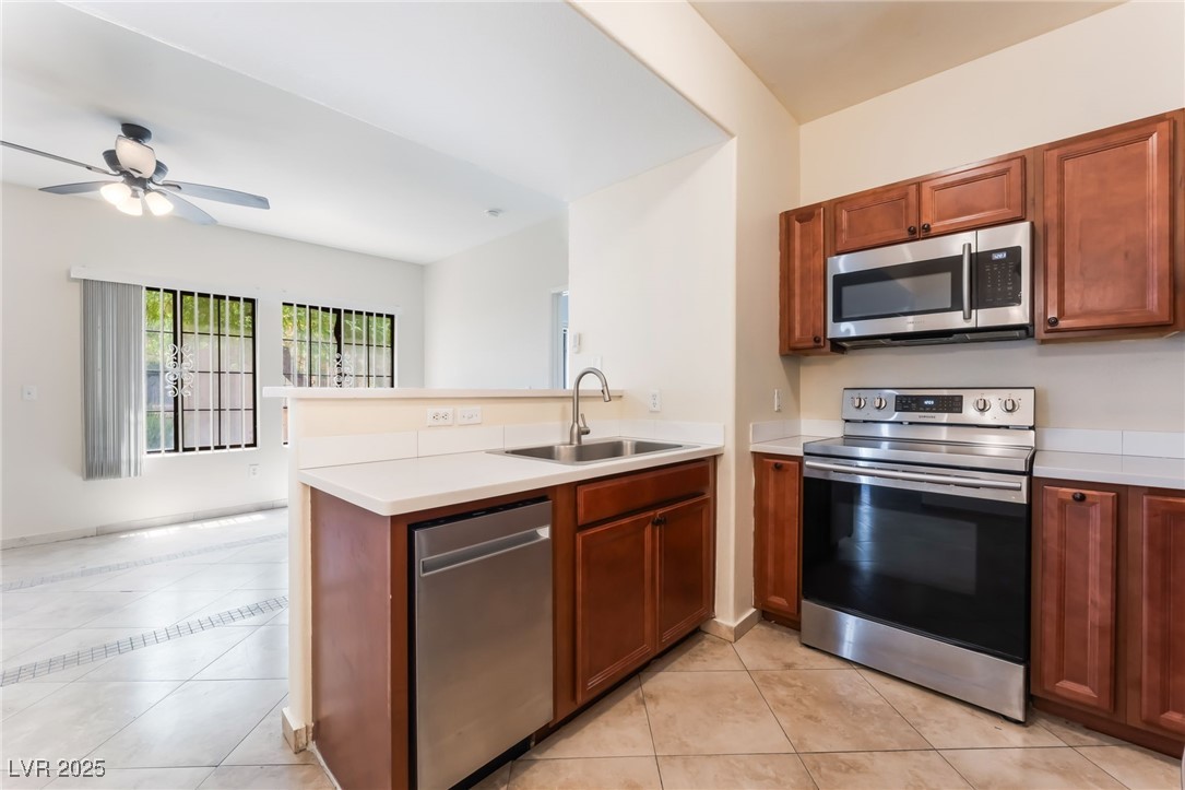 2141 Hussium Hills Street 108