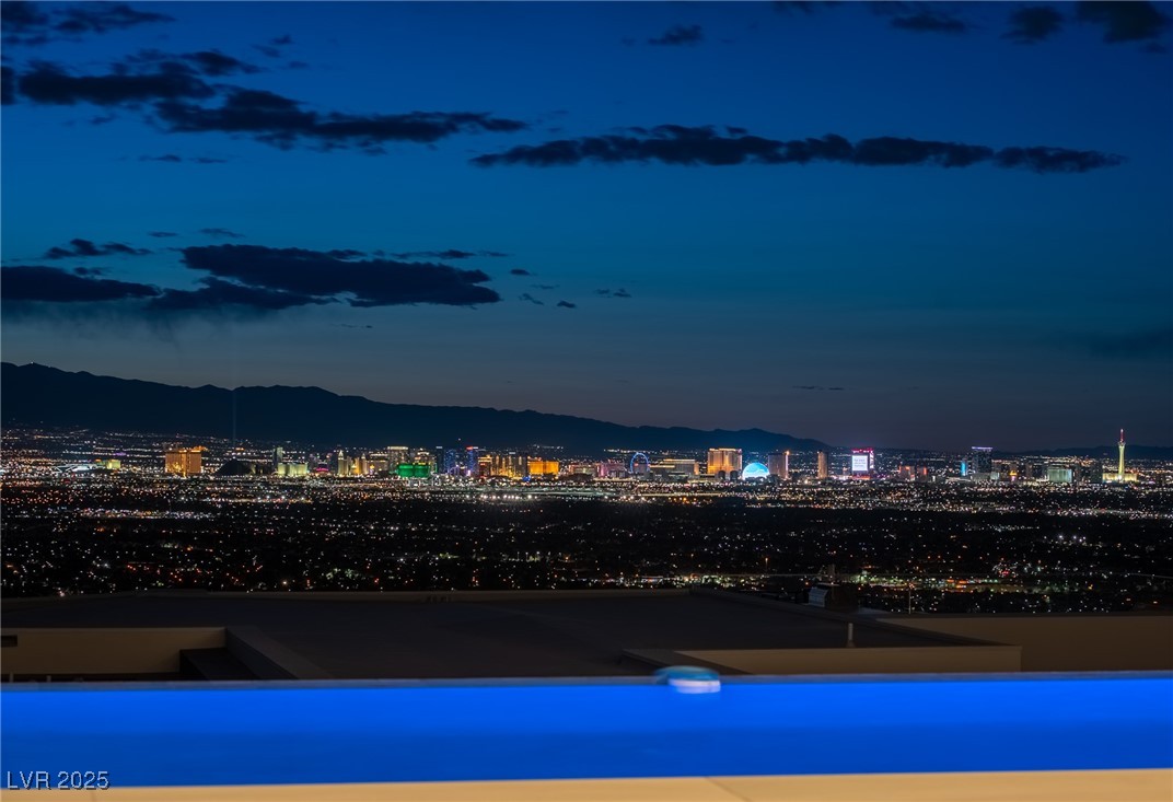 667 Palisade Rim Drive