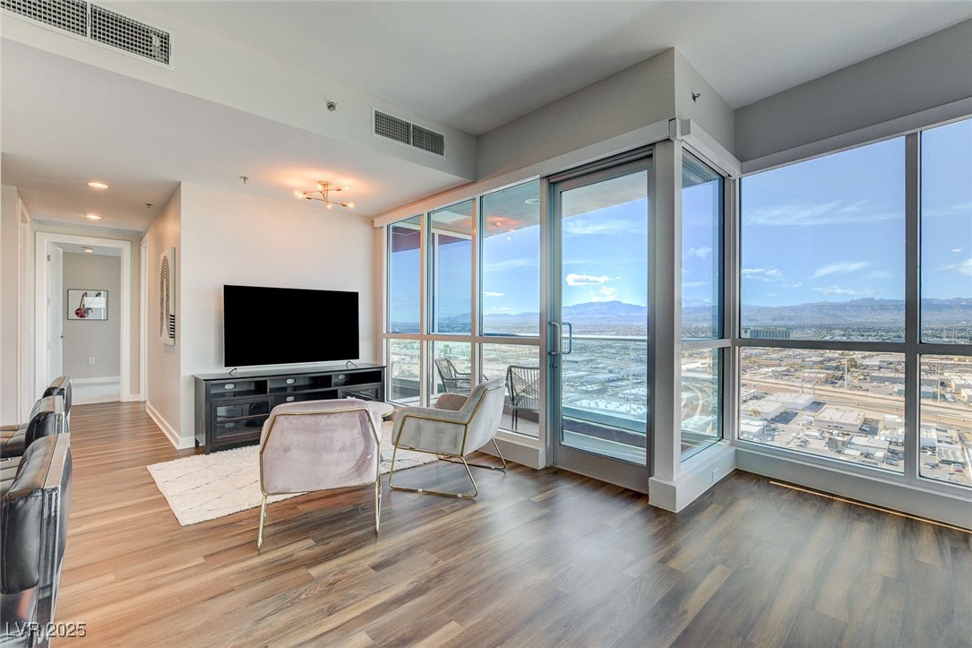 4575 Dean Martin Drive 3012