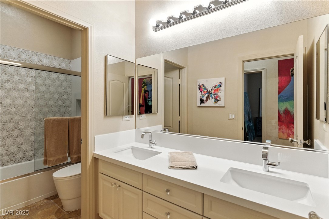 7427 Salvadora Place