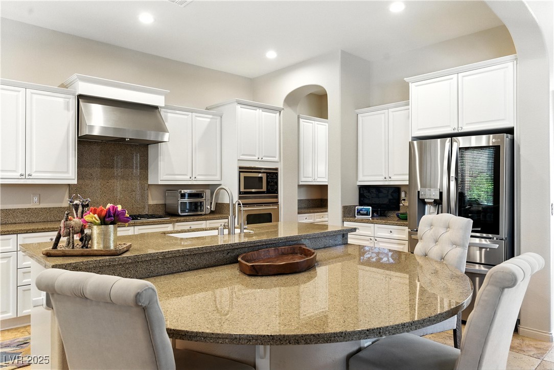 7427 Salvadora Place