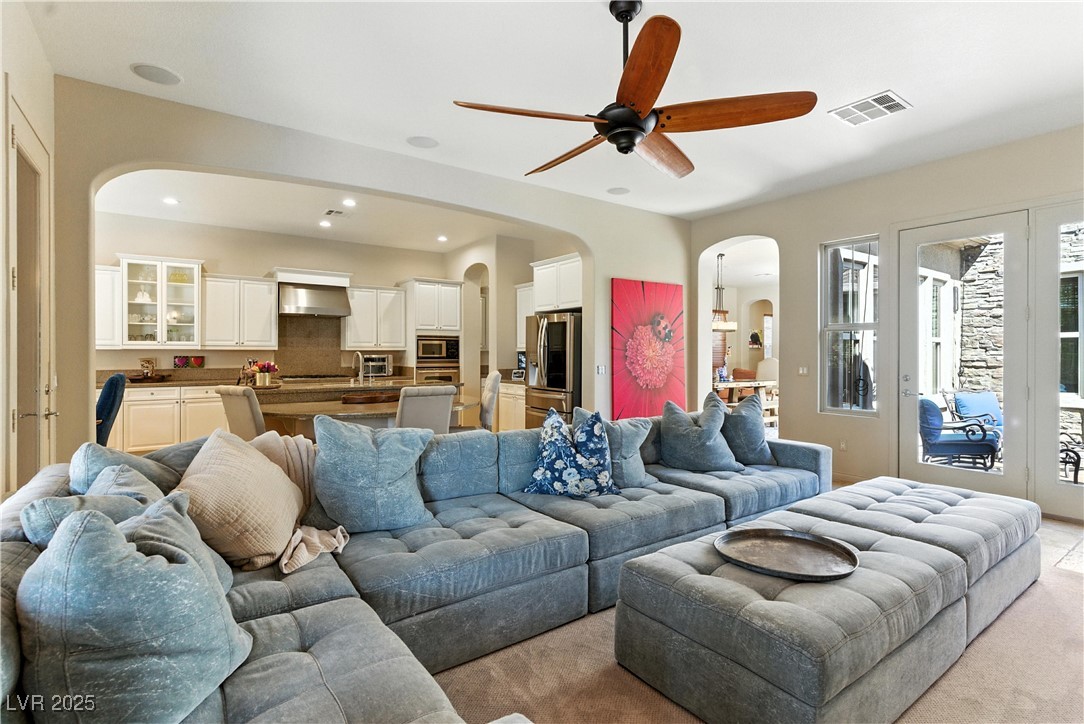 7427 Salvadora Place