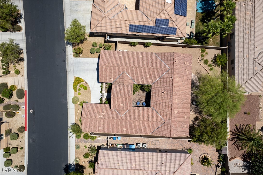 7427 Salvadora Place