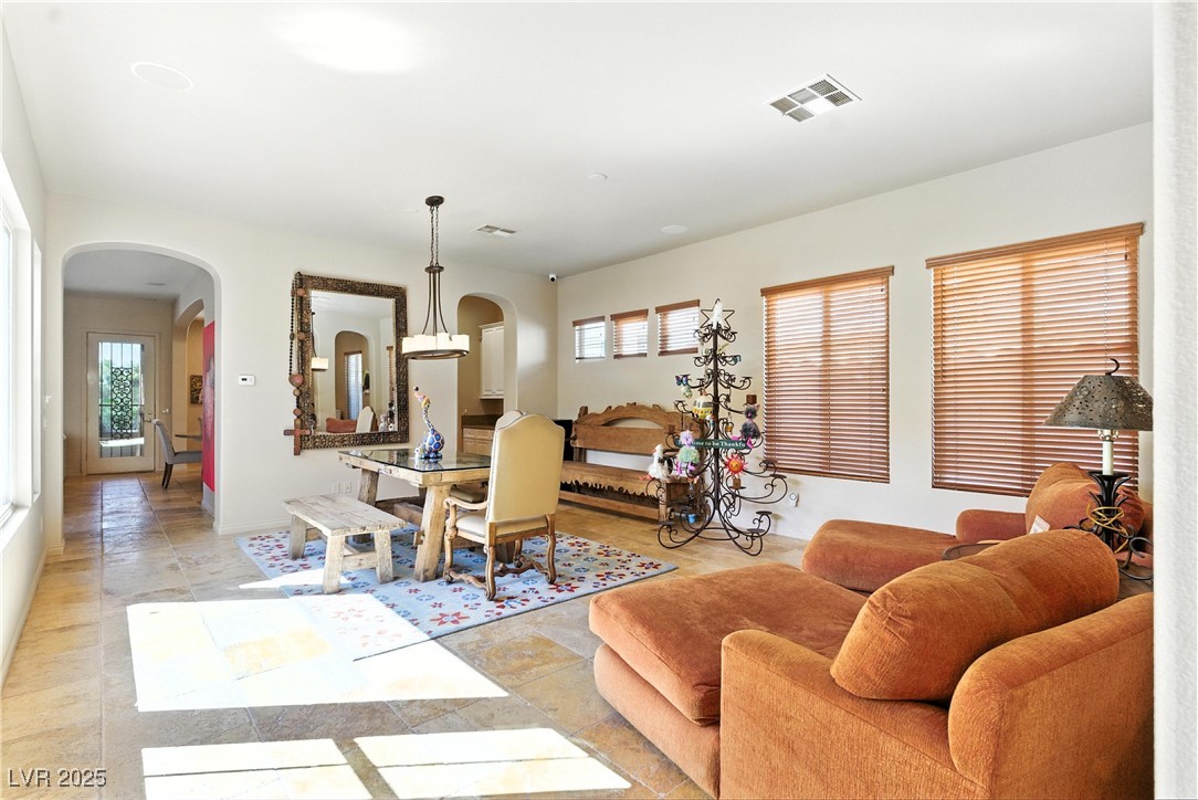 7427 Salvadora Place