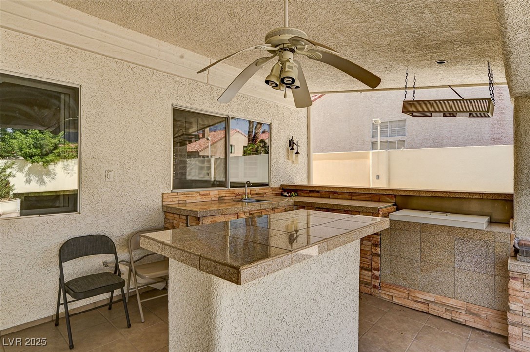 33 Reyburn Drive