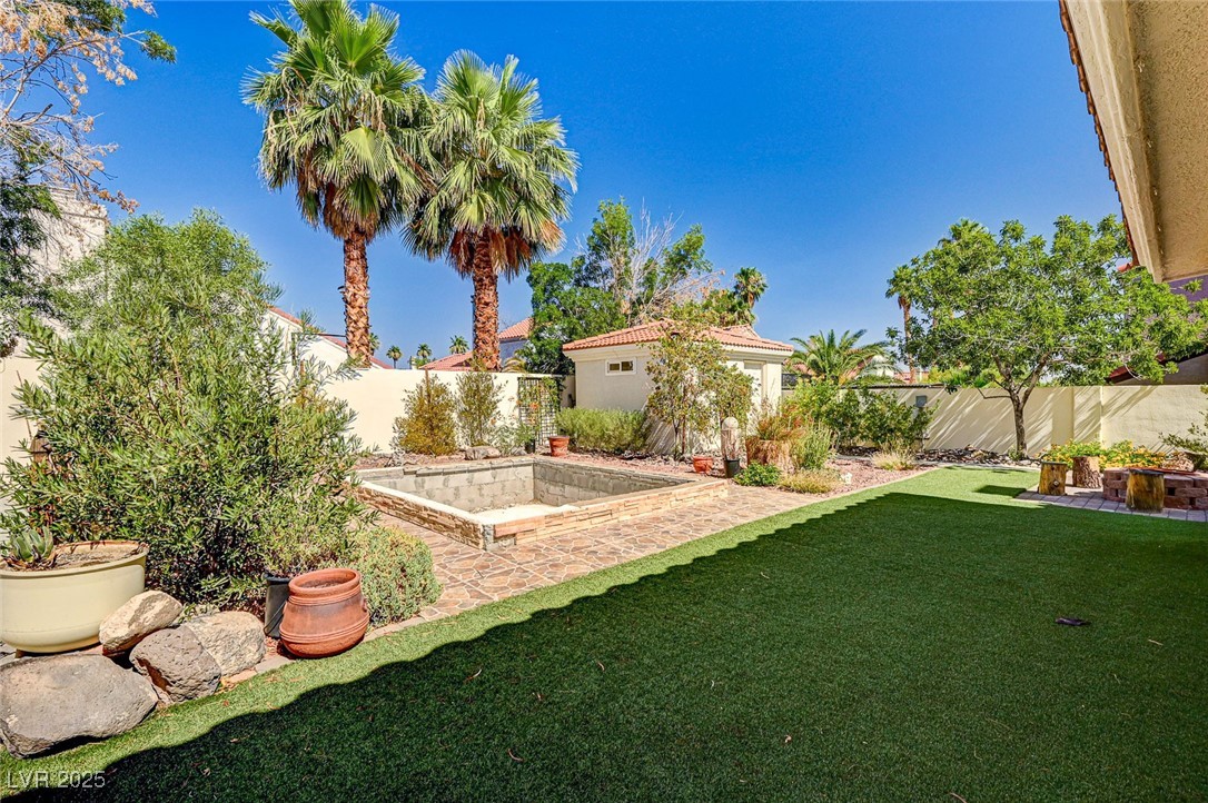 33 Reyburn Drive