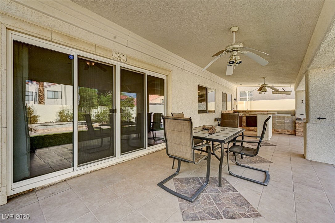 33 Reyburn Drive