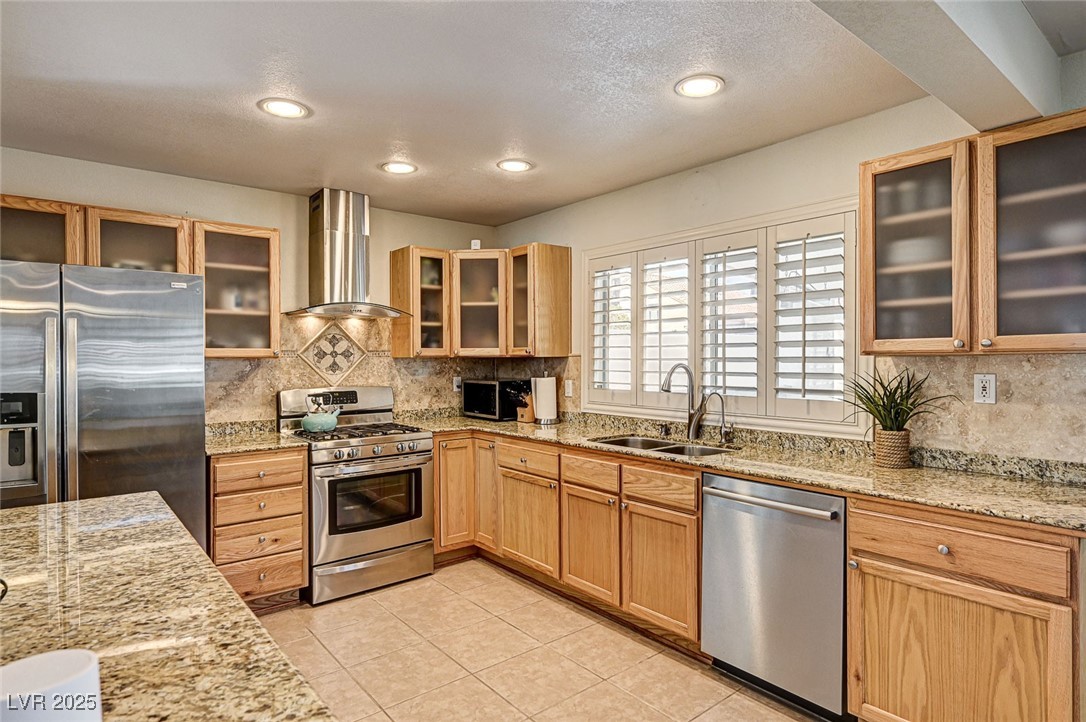 33 Reyburn Drive