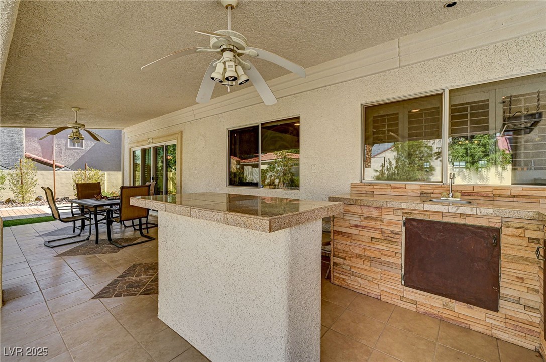 33 Reyburn Drive