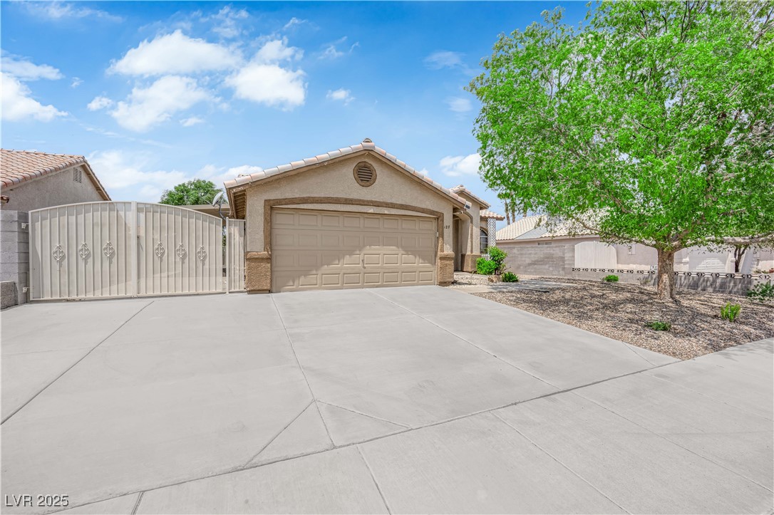 127 Vista Del Lago Street