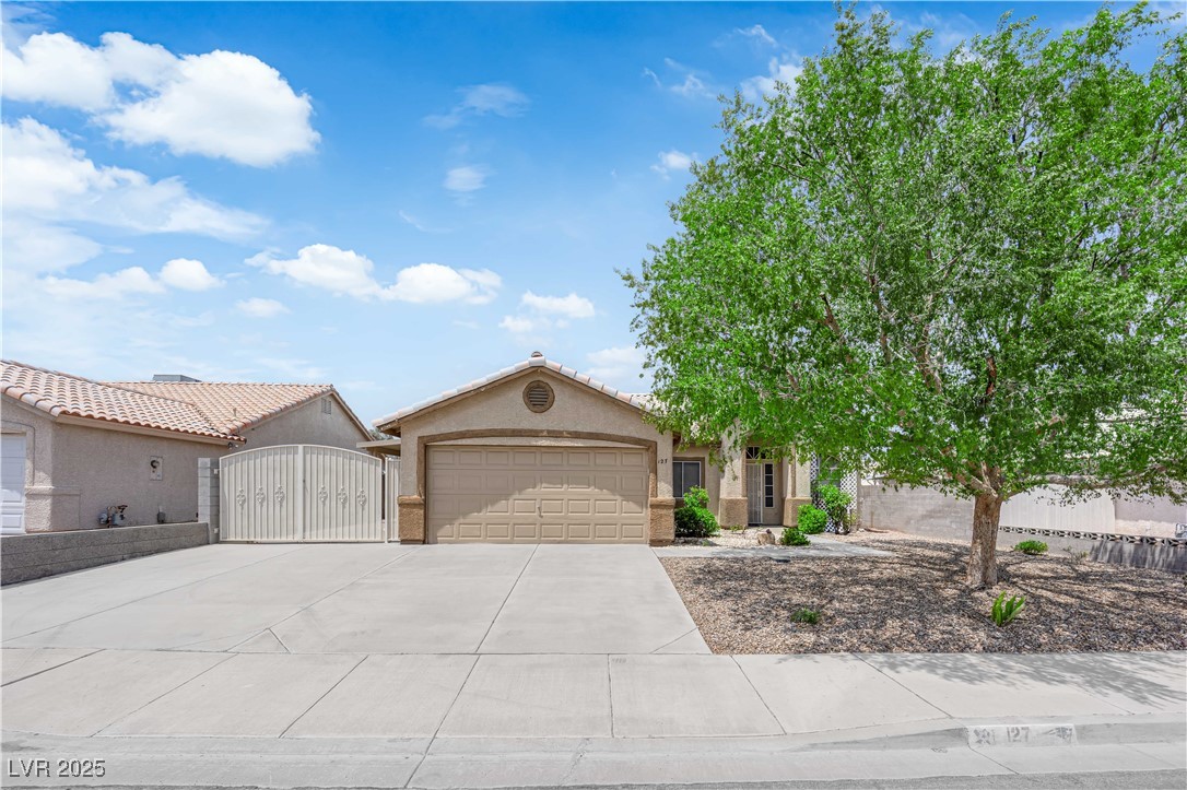 127 Vista Del Lago Street