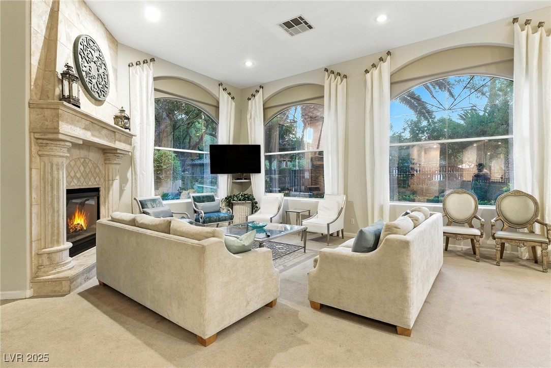 1713 Sky Of Red Drive 201