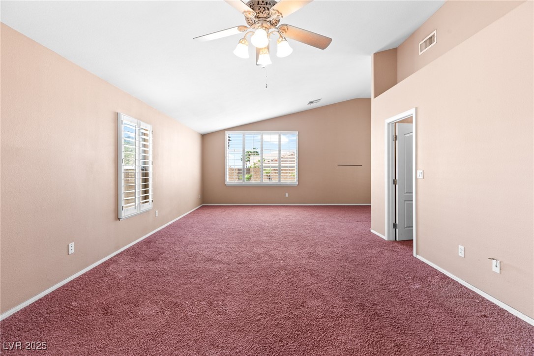 2506 Vintage Rose Avenue