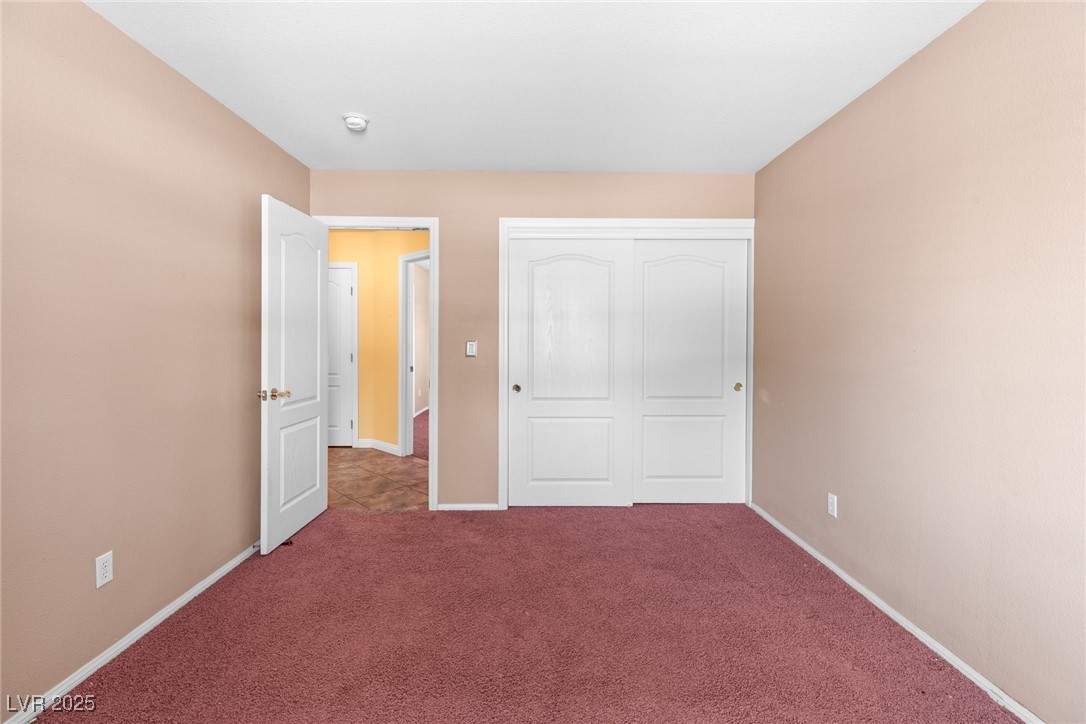 2506 Vintage Rose Avenue