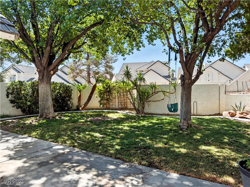 2513 Aberdeen Lane