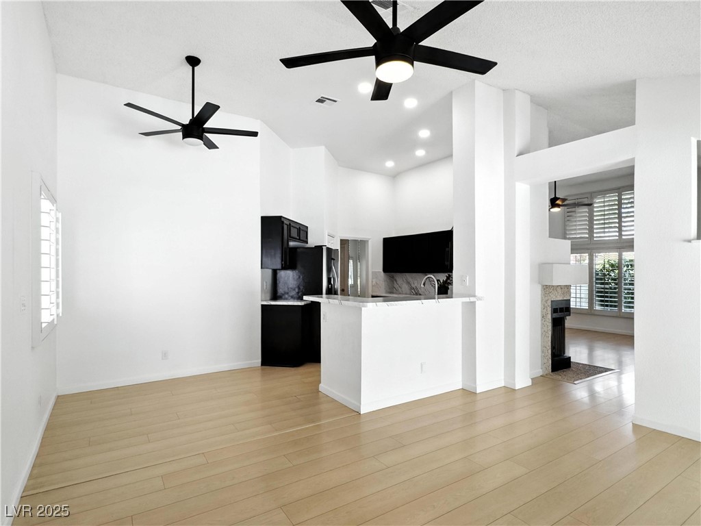 2513 Aberdeen Lane