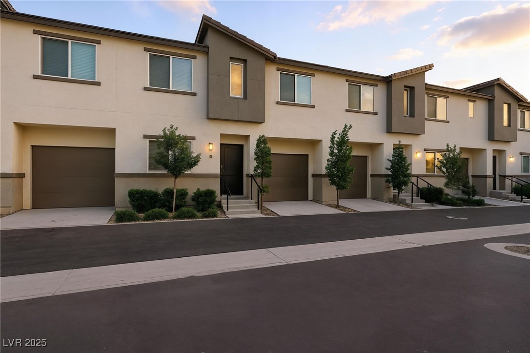 2813 Tahiti Grape Way 2