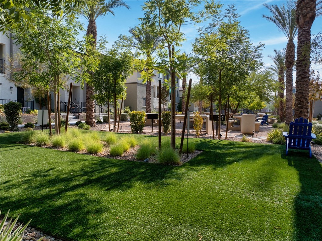 2813 Tahiti Grape Way 2