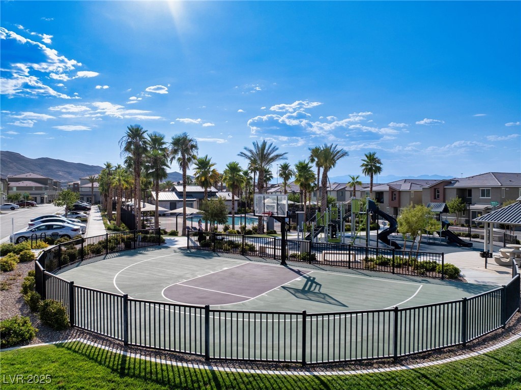 2813 Tahiti Grape Way 2