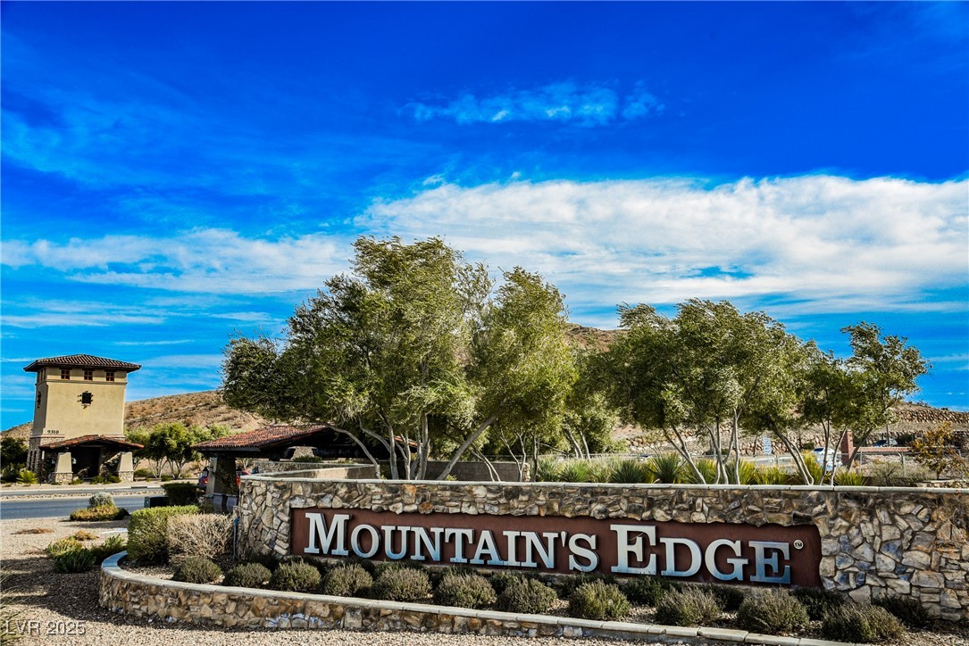 7146 Foggy Mist Avenue