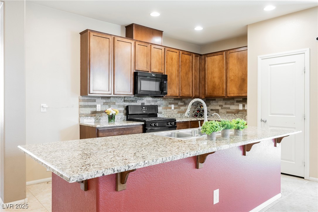 7146 Foggy Mist Avenue