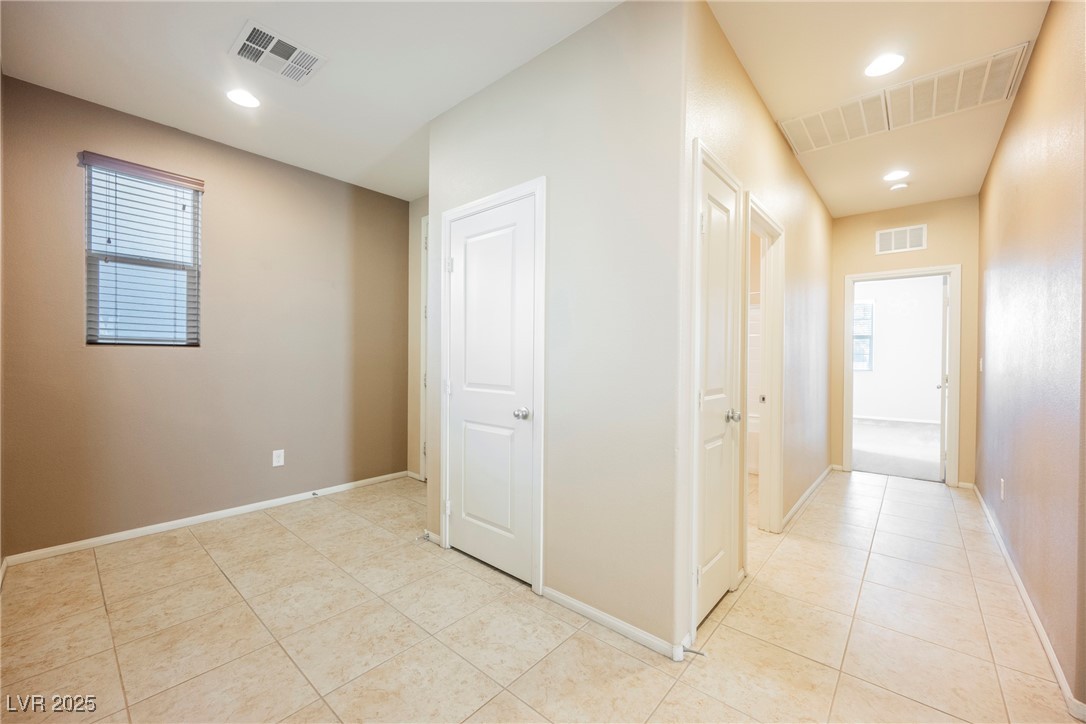 7146 Foggy Mist Avenue