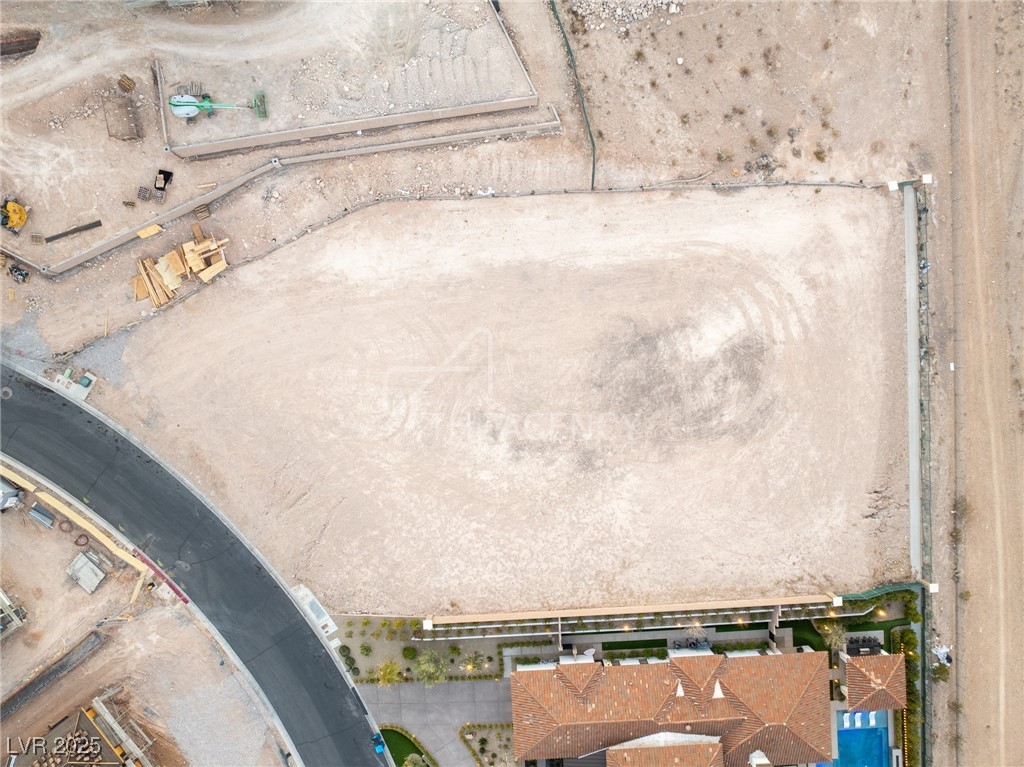 27 Olympia Canyon Way