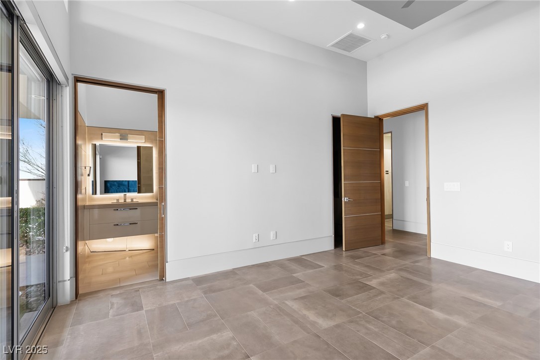 5 Rockstream Drive