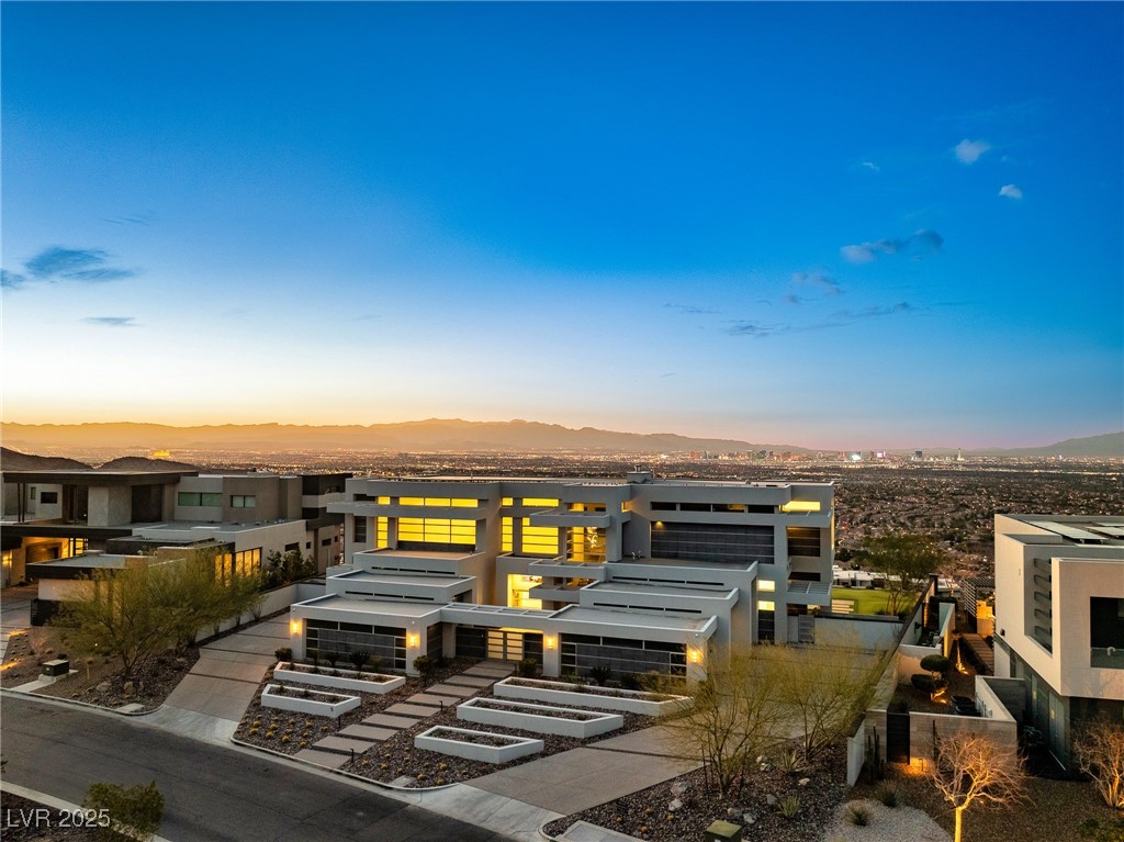 5 Rockstream Drive