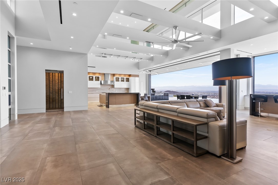 5 Rockstream Drive