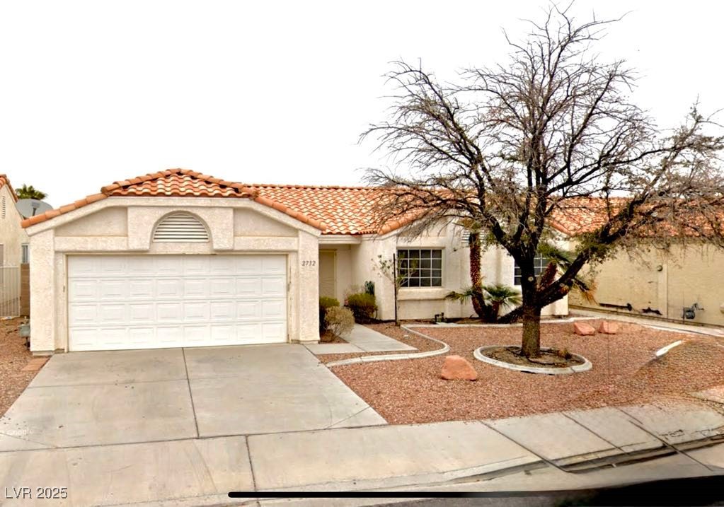 2732 Pinewood Avenue