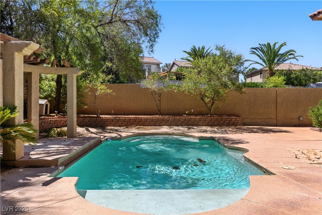 3034 Scenic Valley Way