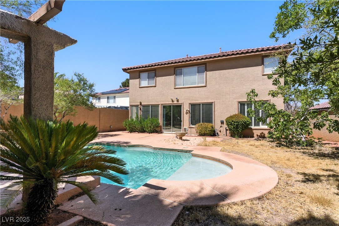 3034 Scenic Valley Way