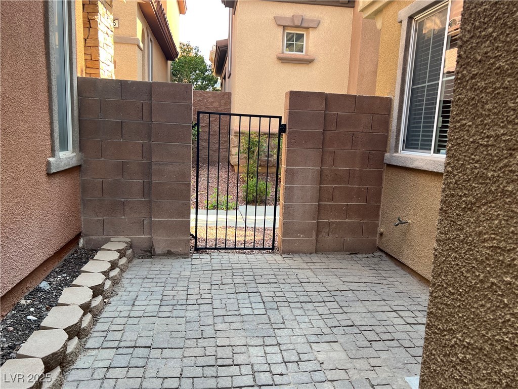 2299 MALAGA PEAK Street