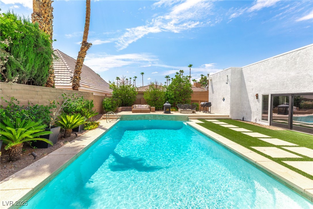 2505 Rancho Bel Air Drive