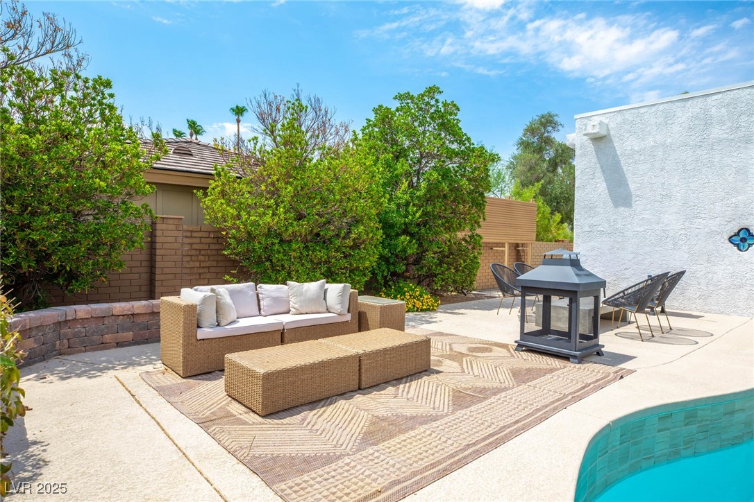 2505 Rancho Bel Air Drive