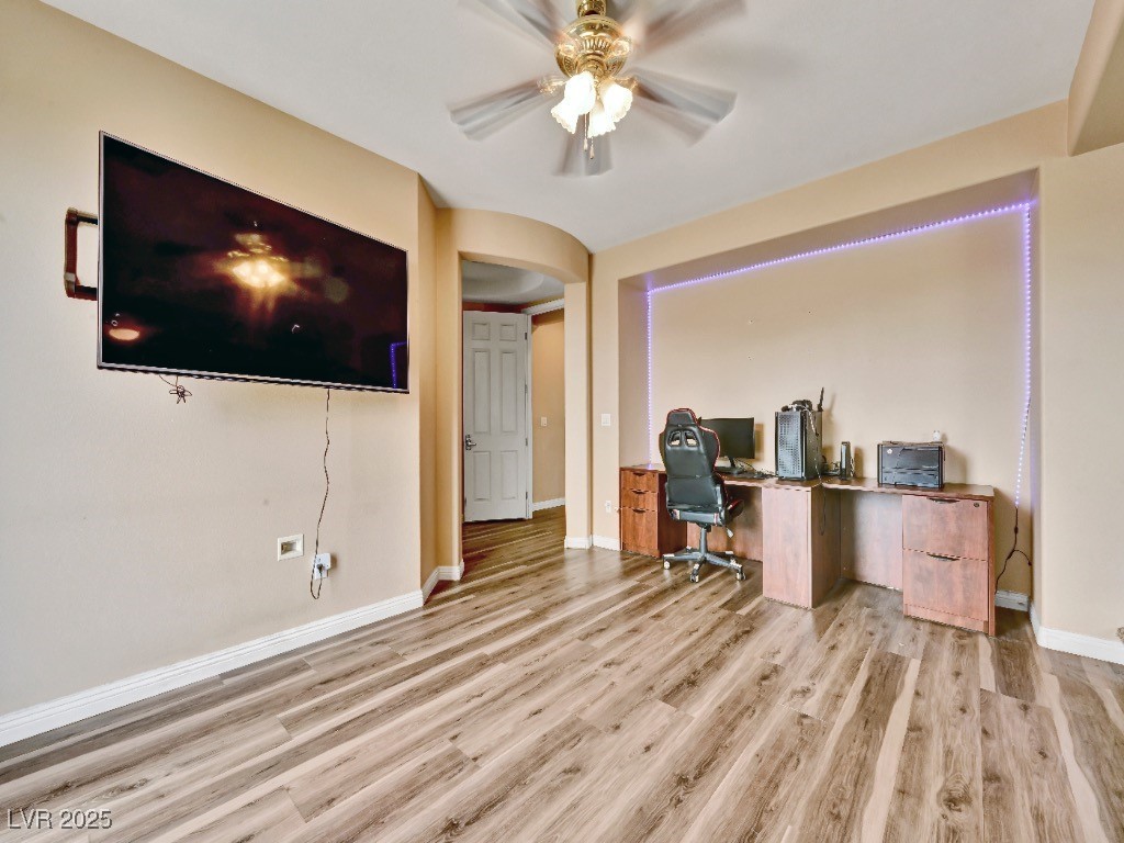 8267 Campbell Springs Avenue