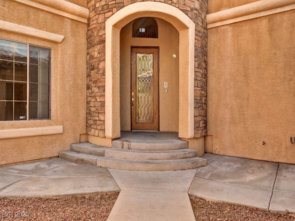 8267 Campbell Springs Avenue