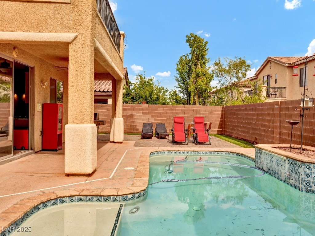 8267 Campbell Springs Avenue