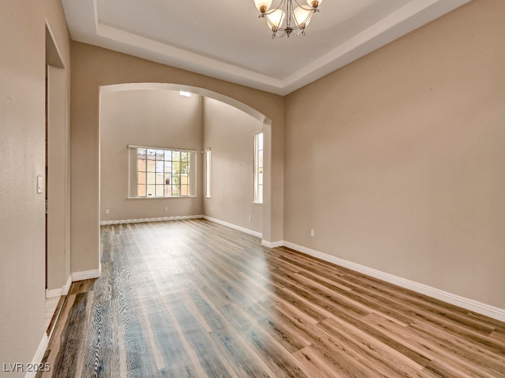 8267 Campbell Springs Avenue