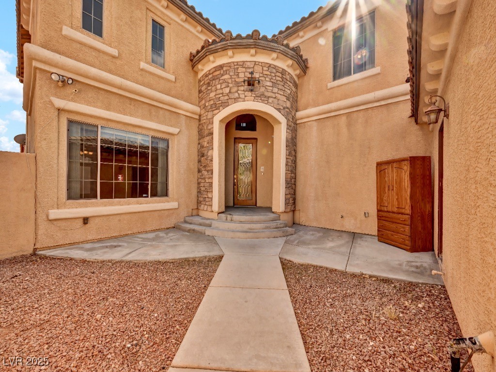 8267 Campbell Springs Avenue