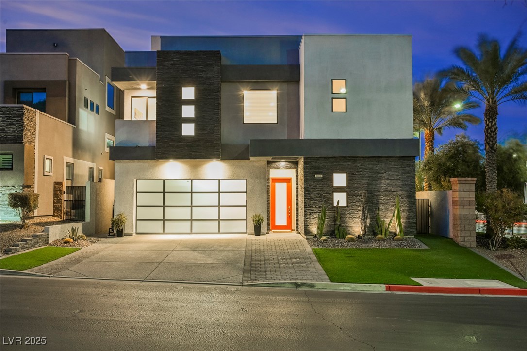 800 Loch Katrine Avenue