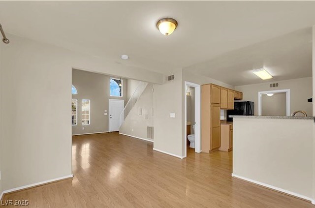 457 Coral Sea Street